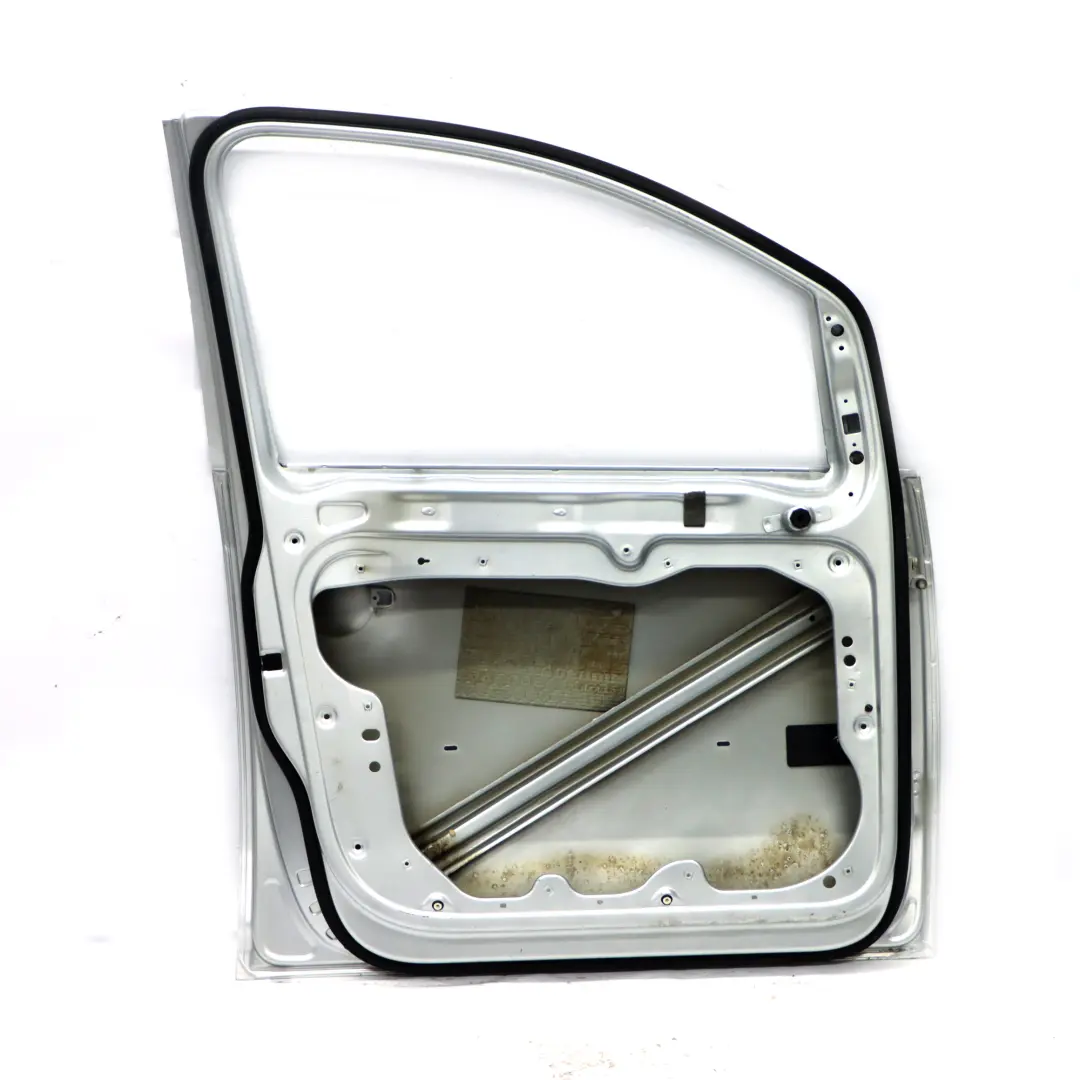 Puerta Delantera Izquierda Reflex Silver Metallic - LA7W para Volkswagen VW Touran 1T con número de pieza 1T0831055AA Volkswagen VW Touran 1T Puerta Delantera Izquierda Reflex Silver Metallic - LA7W - SKU 1T0831055AA-RES - Número de pieza 1T0831055AA