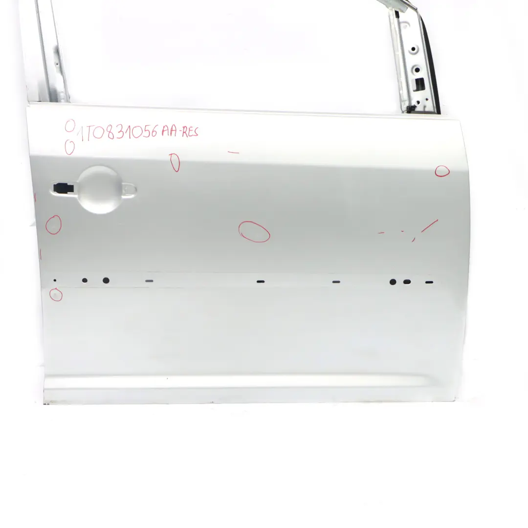 Tür vorne rechts Tür Reflex Silber - LA7W für Volkswagen VW Touran 1T mit Teilenummer 1T0831056AA Volkswagen VW Touran 1T Tür vorne rechts Tür Reflex Silber - LA7W - SKU 1T0831056AA-RES - Teilenummer 1T0831056AA