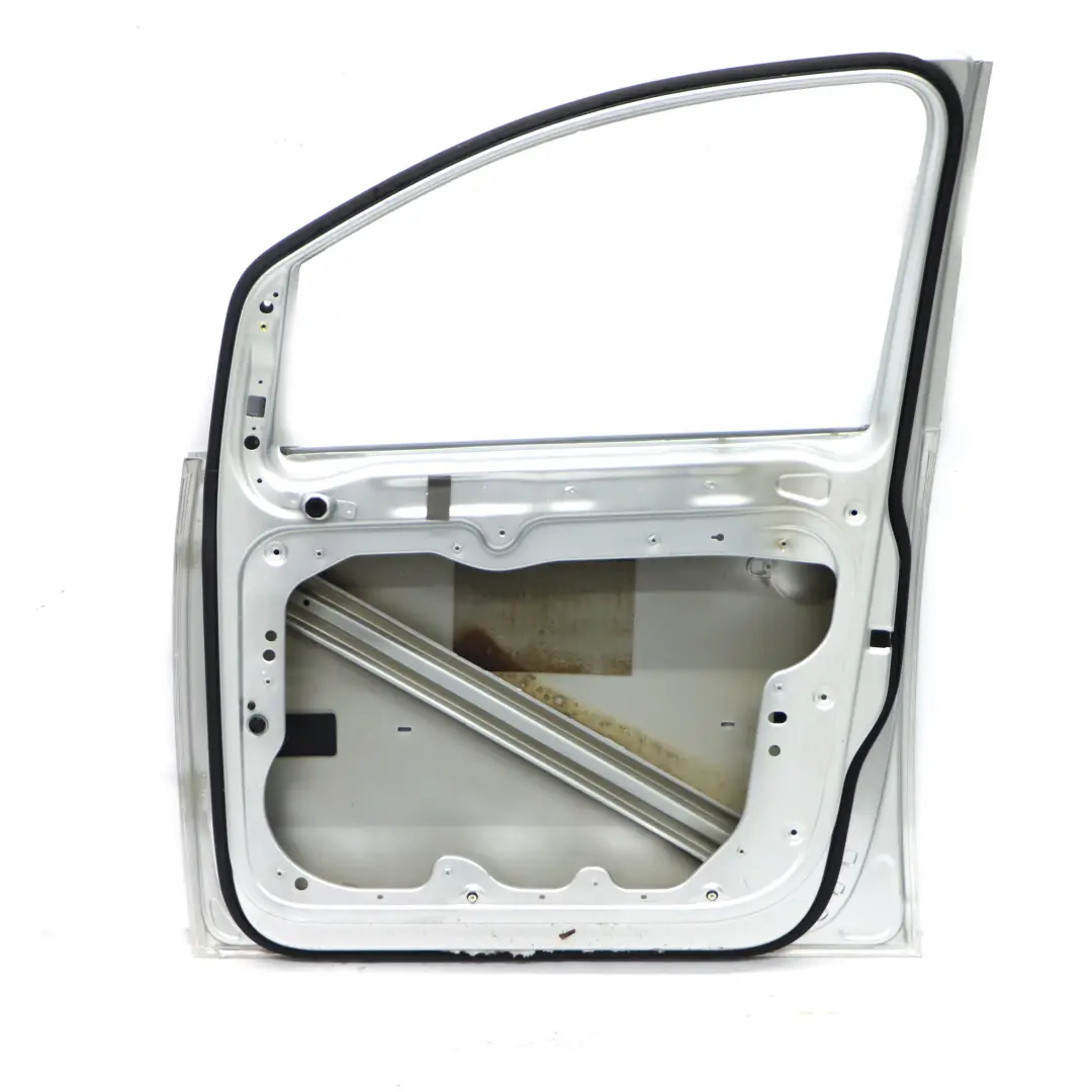 Drzwi Prawe Przednie Reflex Silver Srebrny - LA7W do Volkswagen VW Touran 1T o numerze 1T0831056AA Volkswagen VW Touran 1T Drzwi Prawe Przednie Reflex Silver Srebrny - LA7W - SKU 1T0831056AA-RES - Numer Części 1T0831056AA