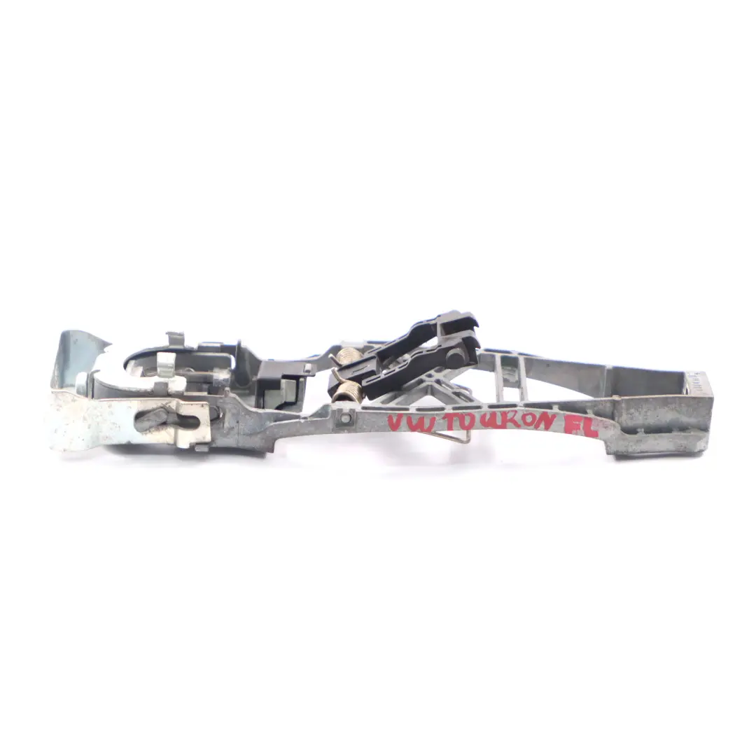 Door Handle Grab Base Carrier Front Left N/S to VW Volkswagen Touran 1T with Part number 1T0837885B VW Volkswagen Touran 1T Door Handle Grab Base Carrier Front Left N/S - SKU 1T0837885B - Part number 1T0837885B