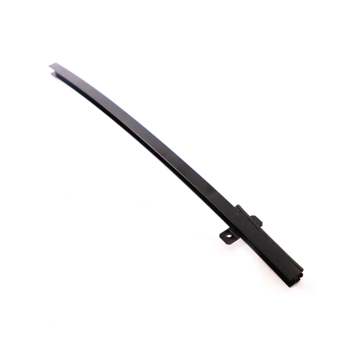 Volkswagen VW Touran Cache de fenêtre Porte arrière droite Finisseur Guide Noir - SKU 1T0839408E - Numéro de pièce 1T0839408E
