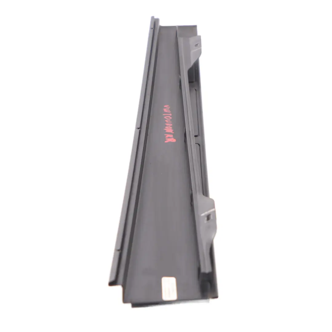 VW Touran 1T Finition de la garniture montant fenêtre arrière droite - SKU 1T0839890 - Numero di parte 1T0839890