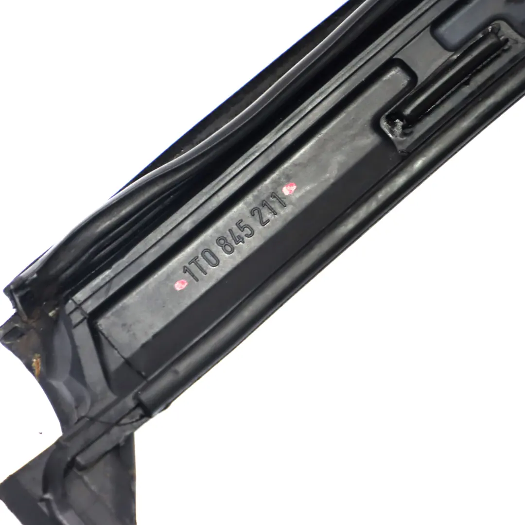 Volkswagen Touran Hintertür Dichtung Links Fenster Streifen Dichtung - SKU 1T0845211 - Teilenummer 1T0845211