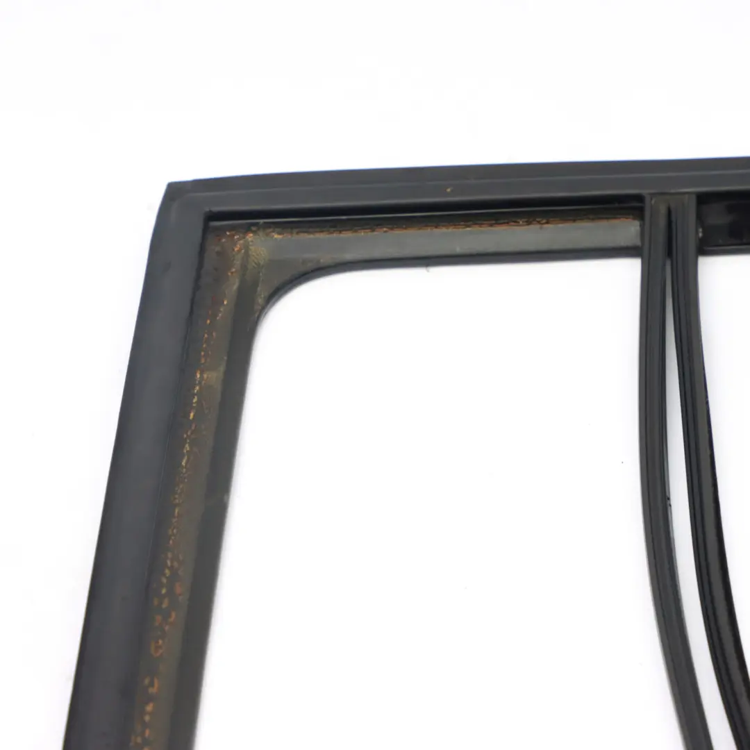 Door Gasket Seal Right O/S Window Strip Seal to VW Touran Rear with Part number 1T0845212 VW Touran Rear Door Gasket Seal Right O/S Window Strip Seal - SKU 1T0845212 - Part number 1T0845212