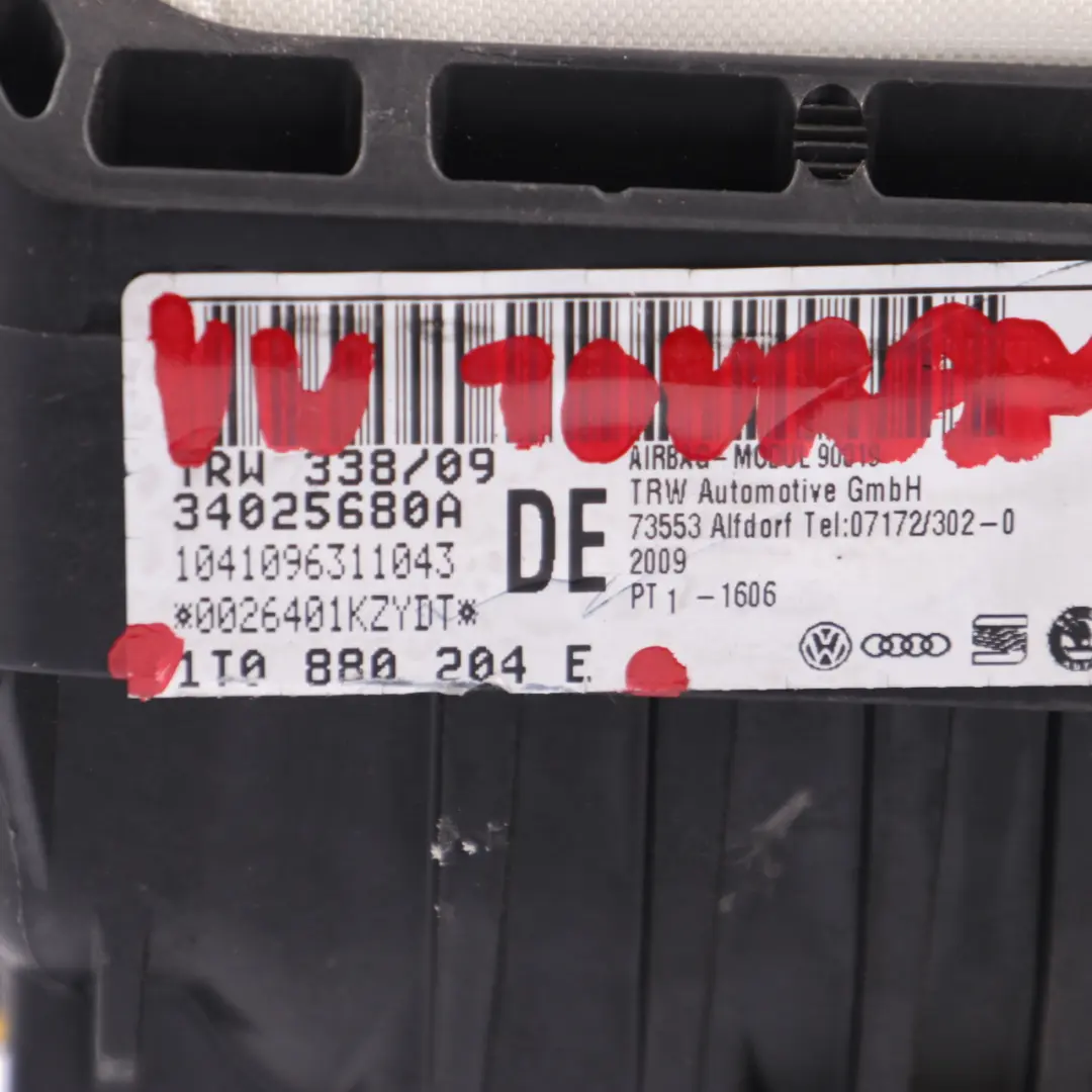 MK1 Tableau bord Airbag côté passager avant 1T0880204 pour VW Volkswagen Touran à propos du numéro de pièce 1T0880204E VW Volkswagen Touran MK1 Tableau bord Airbag côté passager avant 1T0880204 - SKU 1T0880204E - Numéro de pièce 1T0880204E