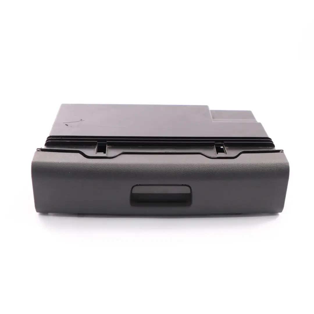 Boîte rangement siège Compartiment avant gauche pour VW Volkswagen Touran à propos du numéro de pièce 1T0881580C VW Volkswagen Touran Boîte rangement siège Compartiment avant gauche - SKU 1T0881580C - Numéro de pièce 1T0881580C