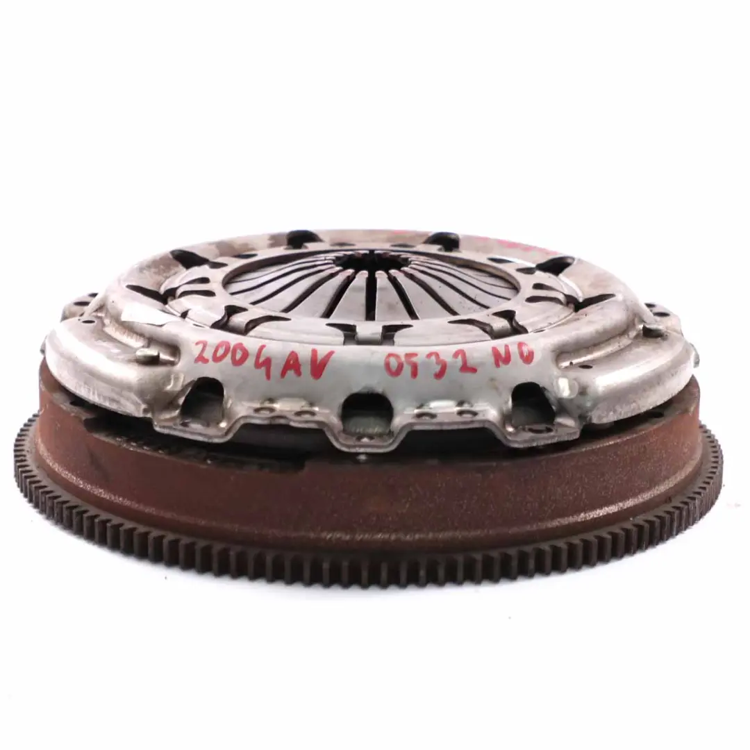 Citroen C3 9HX Diesel Kit de embrague SMF monomasa 0532N0 para con número de pieza 2004AV Citroen C3 9HX Diesel Kit de embrague SMF monomasa 0532N0 - SKU 2004AV - Número de pieza 2004AV