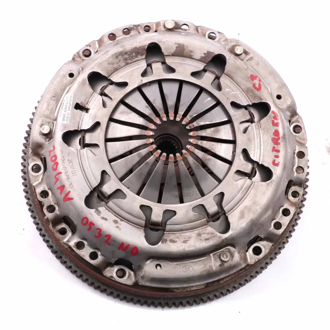 Citroen C3 9HX Diesel Kit frizione SMF a massa singola 0532N0 per con numero di parte 2004AV Citroen C3 9HX Diesel Kit frizione SMF a massa singola 0532N0 - SKU 2004AV - Numero di parte 2004AV