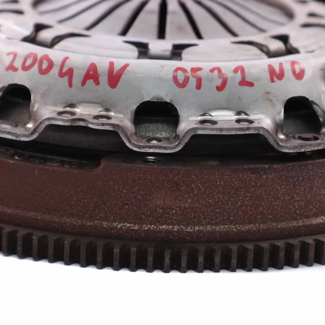 Citroen C3 9HX Diesel Single Mass SMF Flywheel Clutch Kit 0532N0 to with Part number 2004AV Citroen C3 9HX Diesel Single Mass SMF Flywheel Clutch Kit 0532N0 - SKU 2004AV - Part number 2004AV