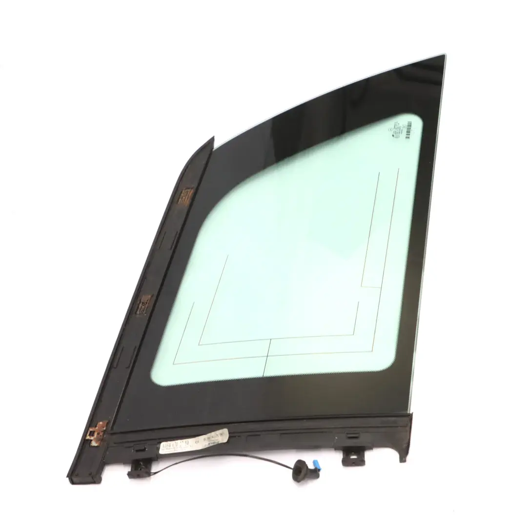 Vetro del finestrino posteriore sinistro Vetri quarto lato AS2 per Mercedes GL X164 con numero di parte A1646702750 Mercedes GL X164 Vetro del finestrino posteriore sinistro Vetri quarto lato AS2 - SKU A1646702750 - Numero di parte A1646702750