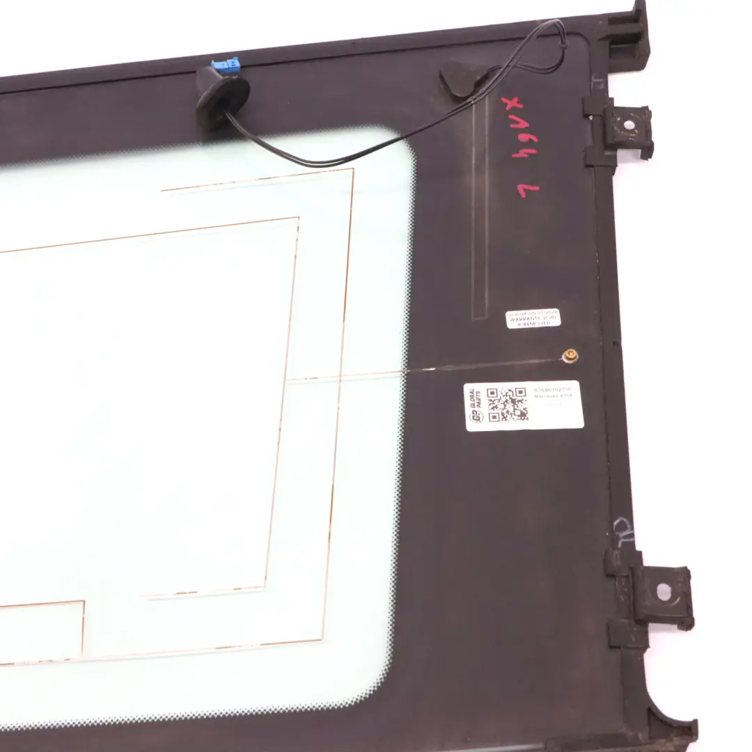 Cristal Ventana Trasera Izquierda Verde Acristalamiento AS2 para Mercedes GL X164 con número de pieza A1646702750 Mercedes GL X164 Cristal Ventana Trasera Izquierda Verde Acristalamiento AS2 - SKU A1646702750 - Número de pieza A1646702750