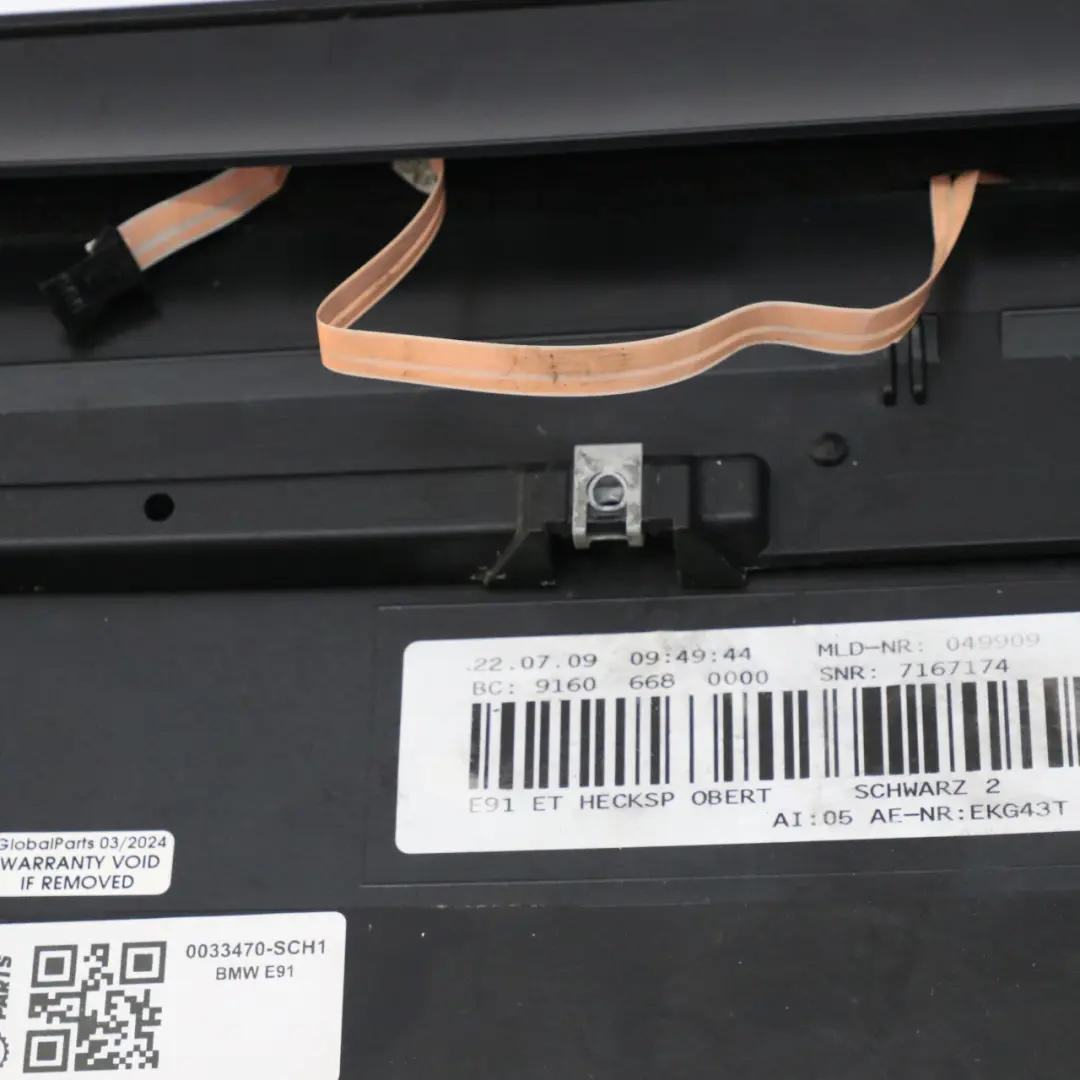 Boot Trunk Lid Tailgate Rear Spoiler Panel Trim Schwarz 2 Black - 668 to BMW E91 with Part number 0033470 BMW E91 Boot Trunk Lid Tailgate Rear Spoiler Panel Trim Schwarz 2 Black - 668 - SKU 0033470-SCH1 - Part number 0033470