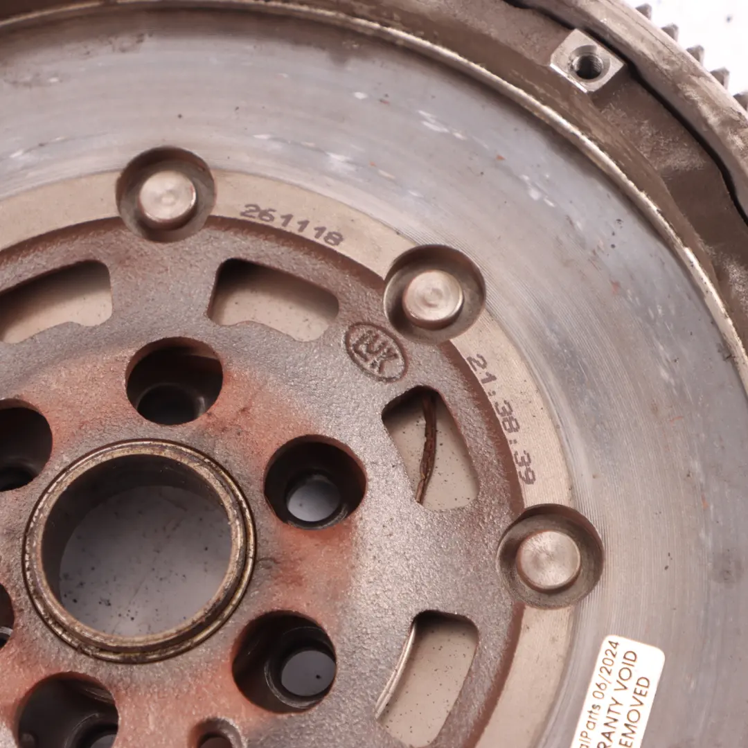 Mass Flywheel Clutch Kit to Volkswagen Transporter T5 2.0 TDI Dual Twin with Part number 03L105266AH Volkswagen Transporter T5 2.0 TDI Dual Twin Mass Flywheel Clutch Kit - SKU 03L105266AH - Part number 03L105266AH