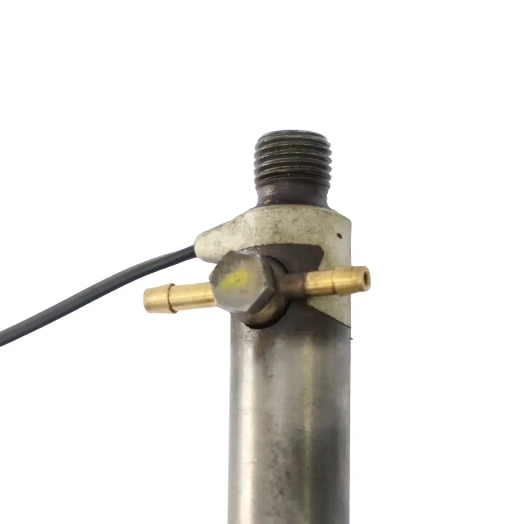 Injecteur Volkswagen LT 35 2.5 TDI Diesel Injecteur Nozzle pour à propos du numéro de pièce 074130204D Injecteur Volkswagen LT 35 2.5 TDI Diesel Injecteur Nozzle - SKU 074130204D - Numéro de pièce 074130204D