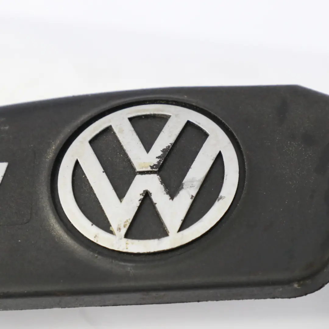 Top Cover to Engine Cover Volkswagen LT 35 2.5 Diesel VW TDI with Part number 074131561C Engine Cover Volkswagen LT 35 2.5 Diesel VW TDI Top Cover - SKU 074131561C - Part number 074131561C