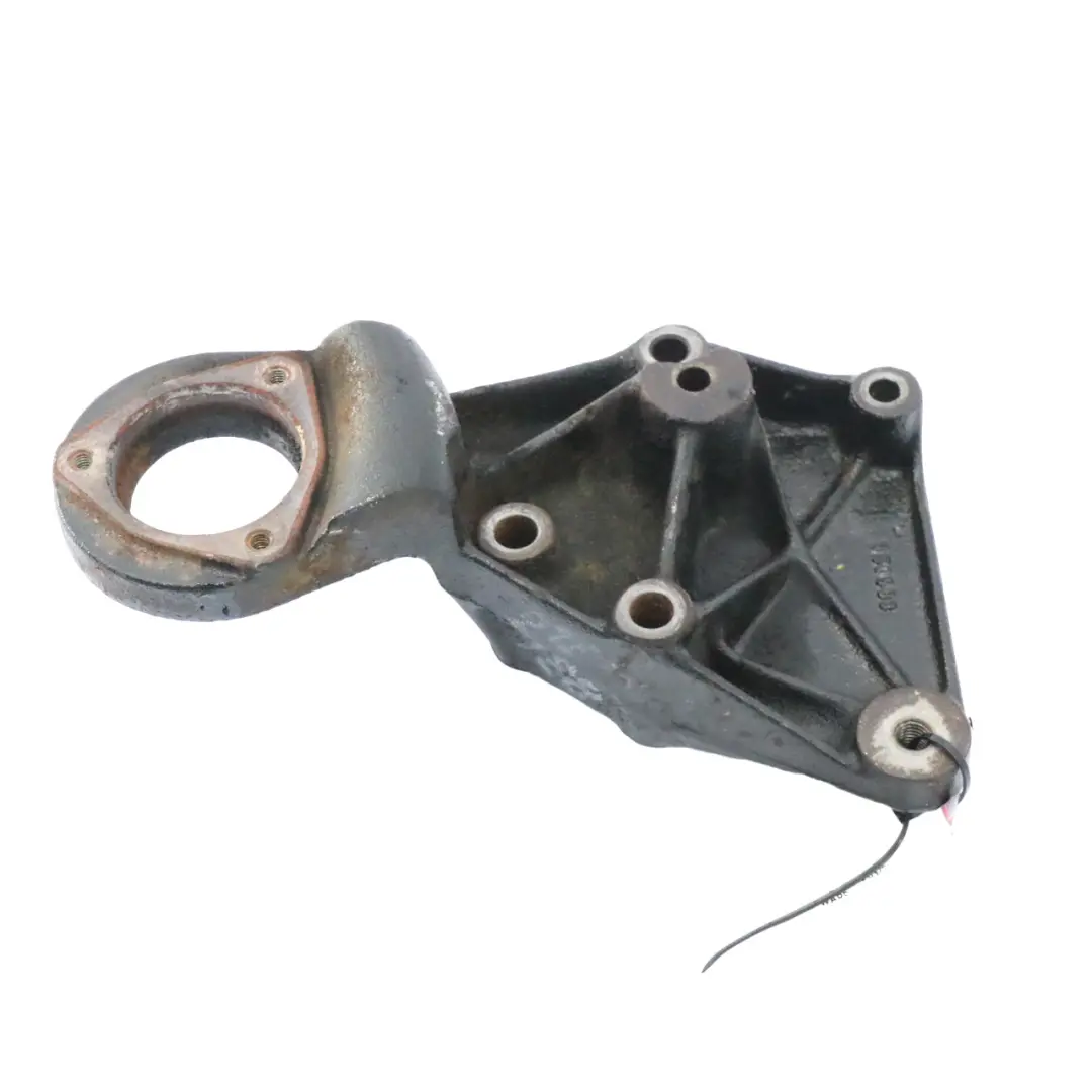 Wspornik Łapa Napinacza do Volkswagen LT 35 2.5 TDI o numerze 074145169C Volkswagen LT 35 2.5 TDI Wspornik Łapa Napinacza - SKU 074145169C - Numer Części 074145169C