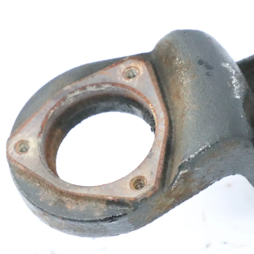 Halterung Gurtstraffer Volkswagen LT 35 2.5 TDI Halterung für mit Teilenummer 074145169C Halterung Gurtstraffer Volkswagen LT 35 2.5 TDI Halterung - SKU 074145169C - Teilenummer 074145169C