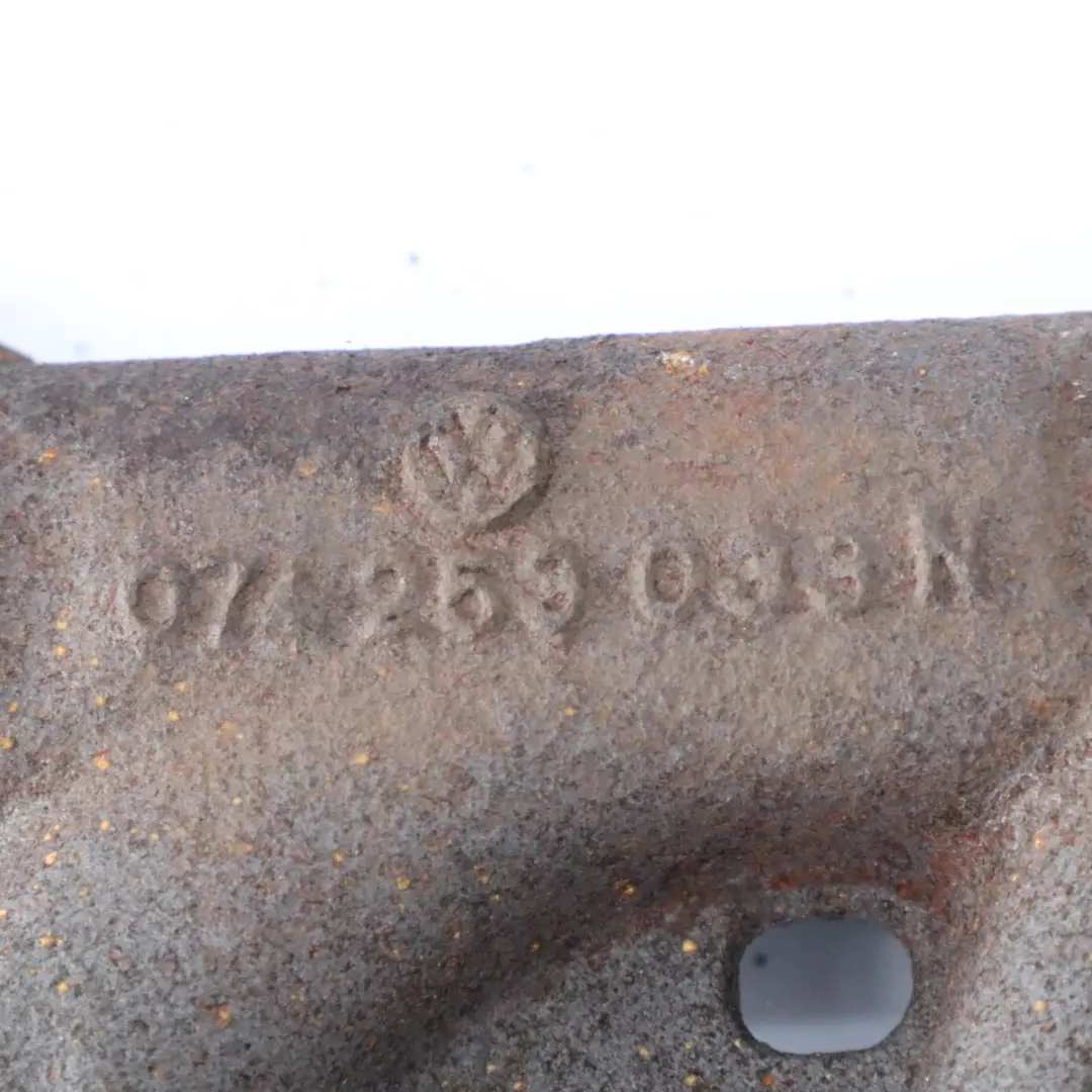  Exhaust Manifold Volkswagen LT35 VW 2.5 TDI Diesel Exhaust Manifold - SKU 074253033N - Part number 074253033N