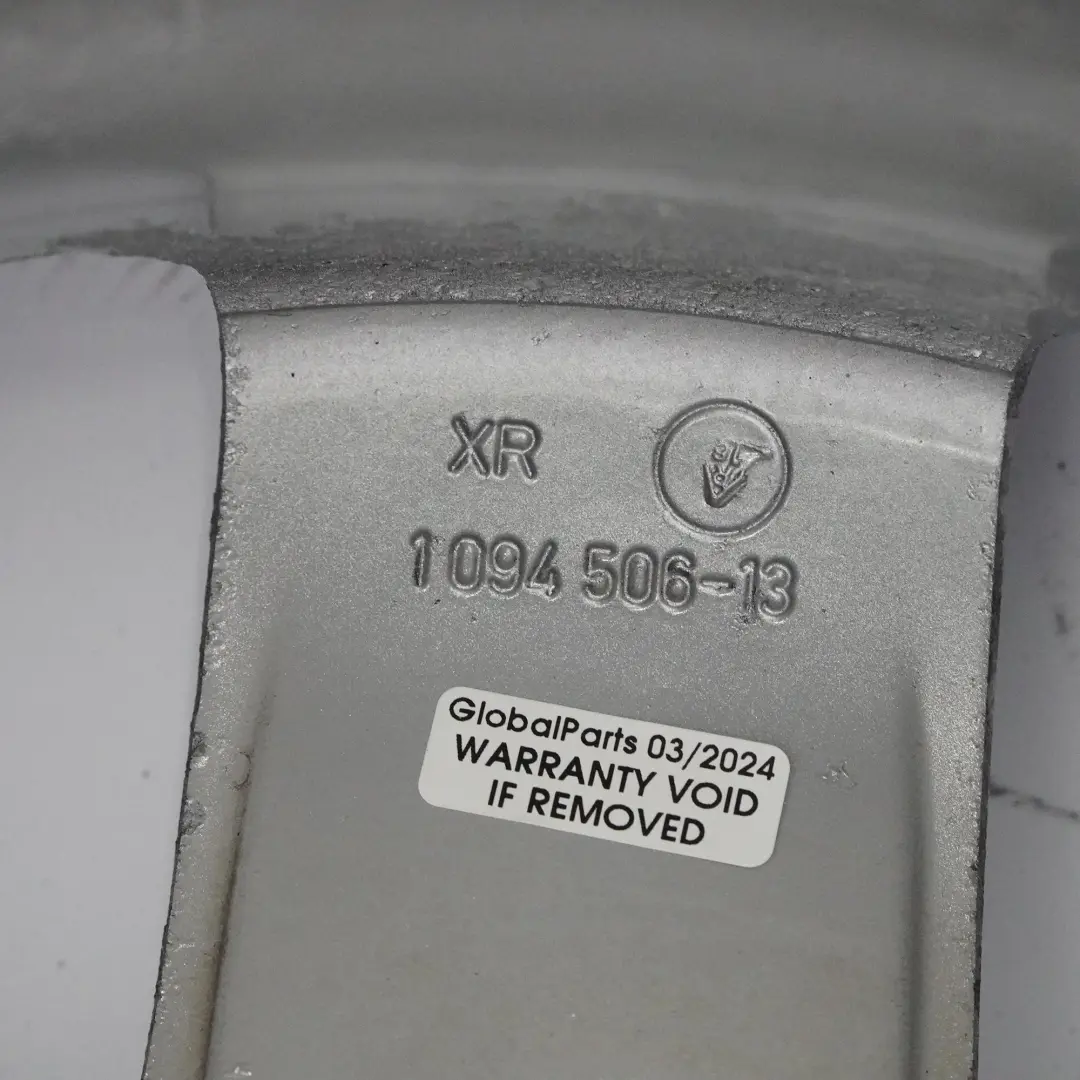 BMW E36 E46 Cerchio in lega argento 17" Raggi a stella 44 8J ET:47 - SKU 1094506-1 - Numero di parte 1094506