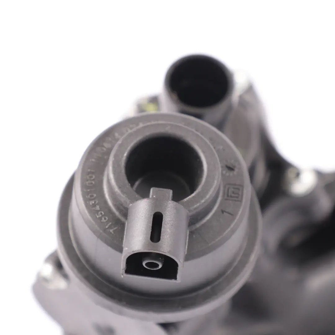 Termostato Carcasa Refrigerante para Renault Trafic III Opel Vivaro B DCi con número de pieza 110600686R Renault Trafic III Opel Vivaro B DCi Termostato Carcasa Refrigerante - SKU 110600686R - Número de pieza 110600686R