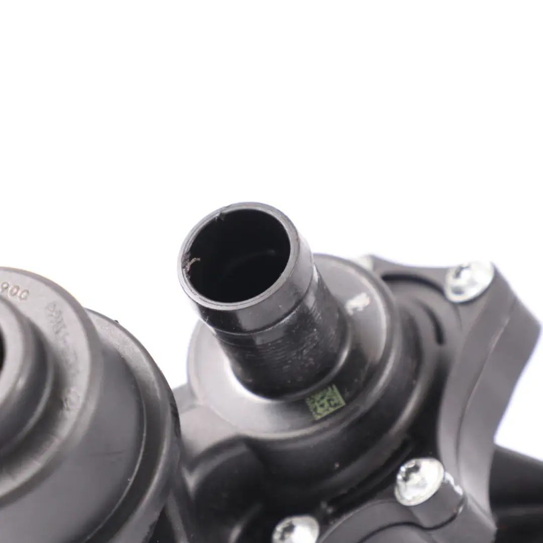 Renault Trafic III Opel Vivaro B 1.6 DCi Thermostat Coolant Housing - SKU 110600686R - Part number 110600686R