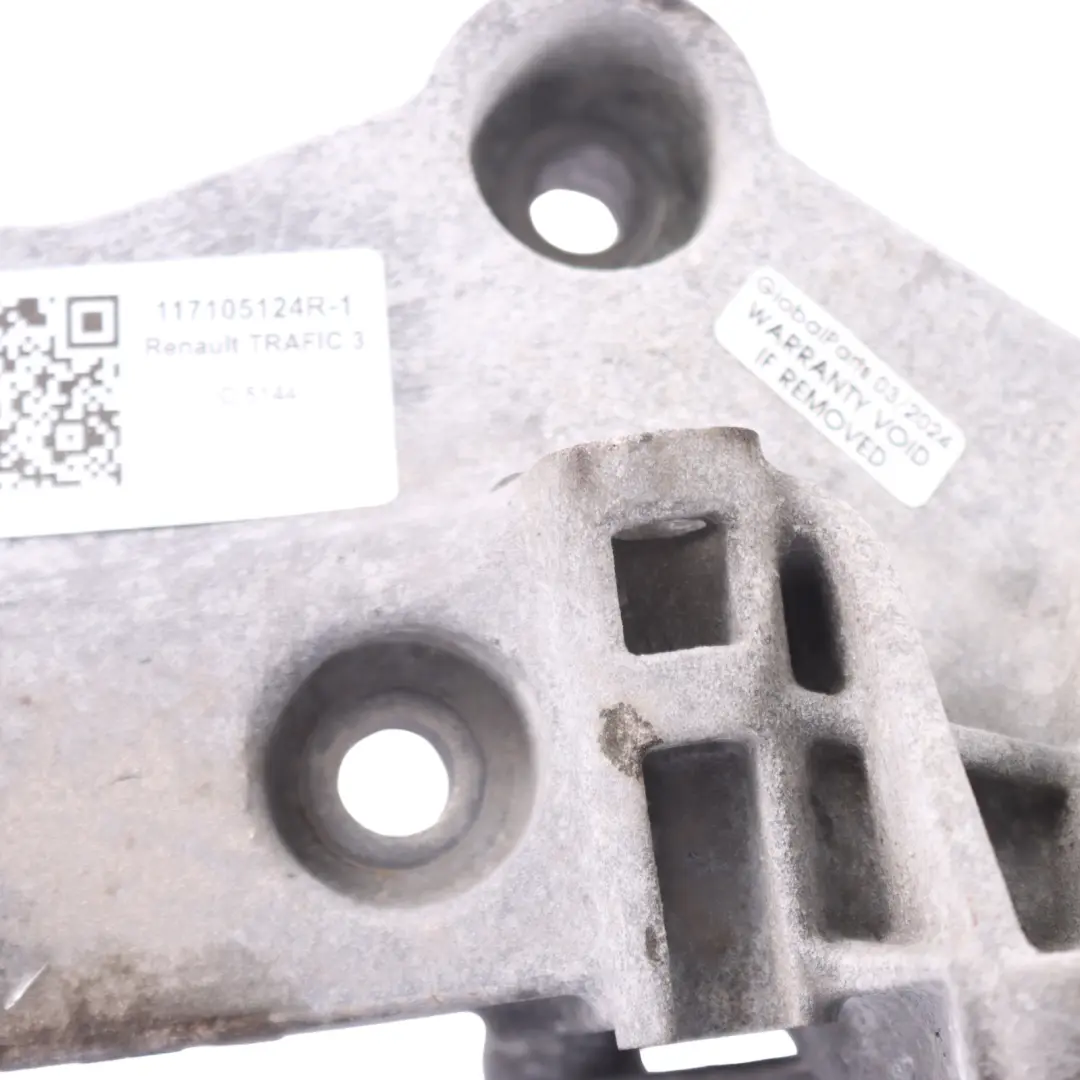 Alternador Soporte para Renault Trafic 3 Opel Vivaro B 1.6 DCI con número de pieza 117105124R Renault Trafic 3 Opel Vivaro B 1.6 DCI Alternador Soporte - SKU 117105124R-1 - Número de pieza 117105124R