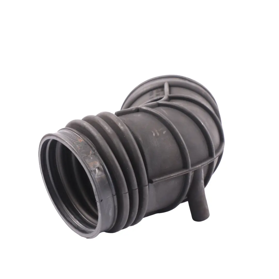 Rura Wlot Dolot Powietrza do BMW E46 o numerze 1438761 BMW E46 Rura Wlot Dolot Powietrza - SKU 1438761 - Numer Części 1438761