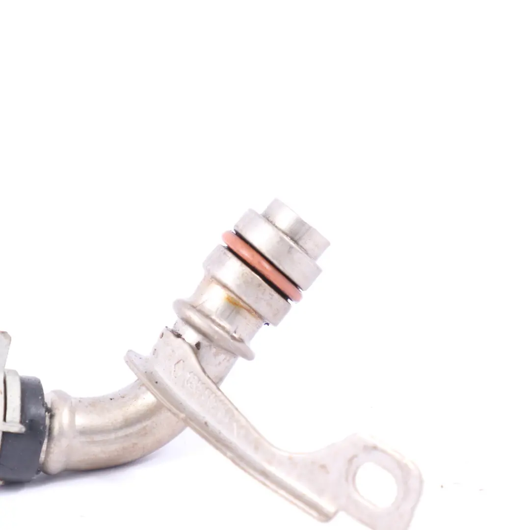 Tubo retorno aceite turbocompresor para Opel Vivaro Renault Trafic con número de pieza 151981816R Opel Vivaro Renault Trafic Tubo retorno aceite turbocompresor - SKU 151981816R - Número de pieza 151981816R