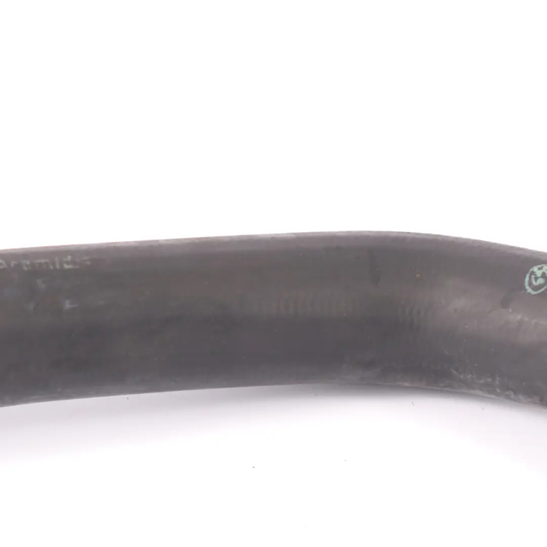 Benzina Tubo acqua radiatore inferiore per BMW E39 con numero di parte 1740481 BMW E39 Benzina Tubo acqua radiatore inferiore - SKU 1740481 - Numero di parte 1740481