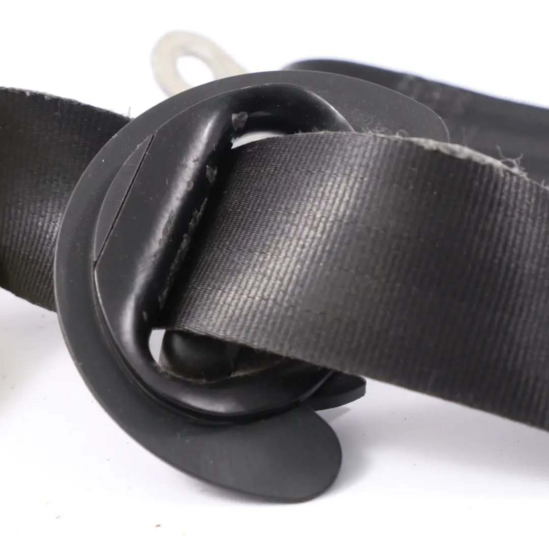 VW Volkswagen Passat B6 Ceinture sécurité arrière droite Noir 193857737A - SKU 193857737A-1 - Numéro de pièce 193857737a-1
