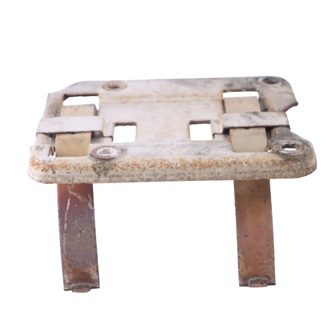 Mercedes W204 C180 OM274 Soporte de motor Abrazadera Soporte - SKU 208184201R - Número de pieza 208184201R