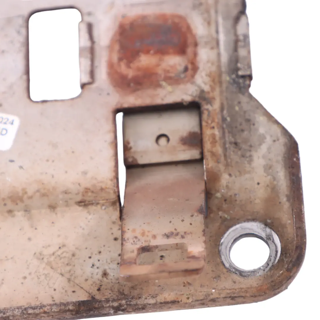 Mercedes W204 C180 OM274 Soporte de motor Abrazadera Soporte - SKU 208184201R - Número de pieza 208184201R