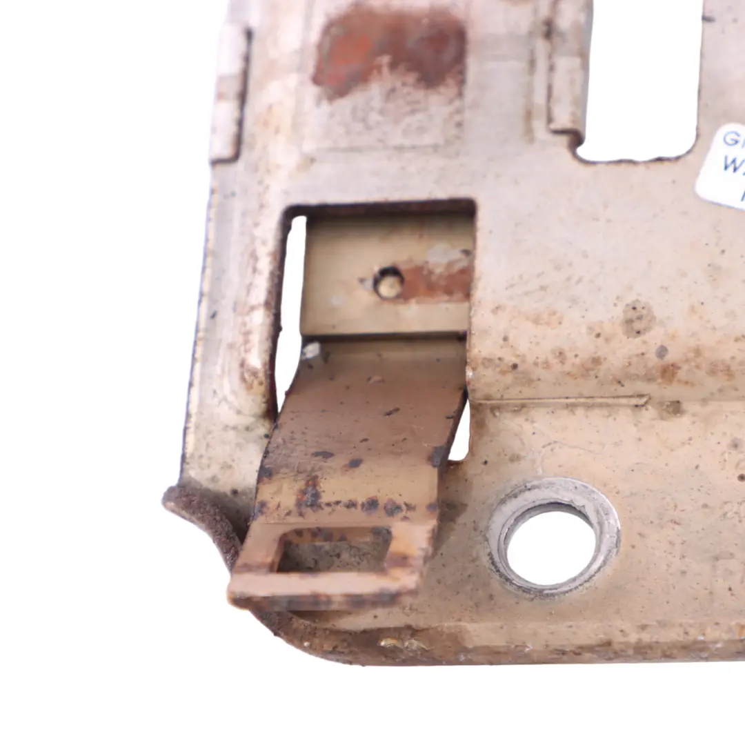 C180 OM274 Soporte de motor Abrazadera Soporte para Mercedes W204 con número de pieza 208184201R Mercedes W204 C180 OM274 Soporte de motor Abrazadera Soporte - SKU 208184201R - Número de pieza 208184201R