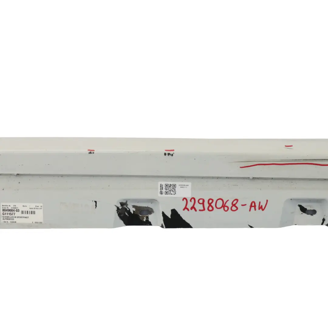 Gonna laterale M5 M Sport copri soglia porta destra Alpinweiss - 300 per BMW F10 con numero di parte 2298068 BMW F10 Gonna laterale M5 M Sport copri soglia porta destra Alpinweiss - 300 - SKU 2298068-AW - Numero di parte 2298068