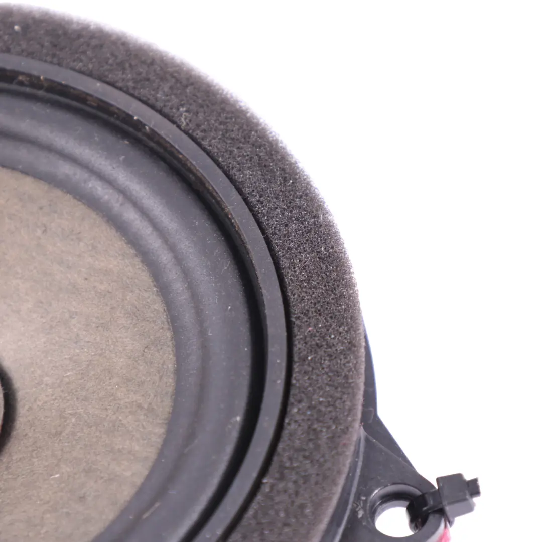 Speaker BMW G20 G21 G29 Front Rear Door N/O/S Card Mid Range Laudspeaker to with Part number 2622560 Speaker BMW G20 G21 G29 Front Rear Door N/O/S Card Mid Range Laudspeaker - SKU 2622560 - Part number 2622560