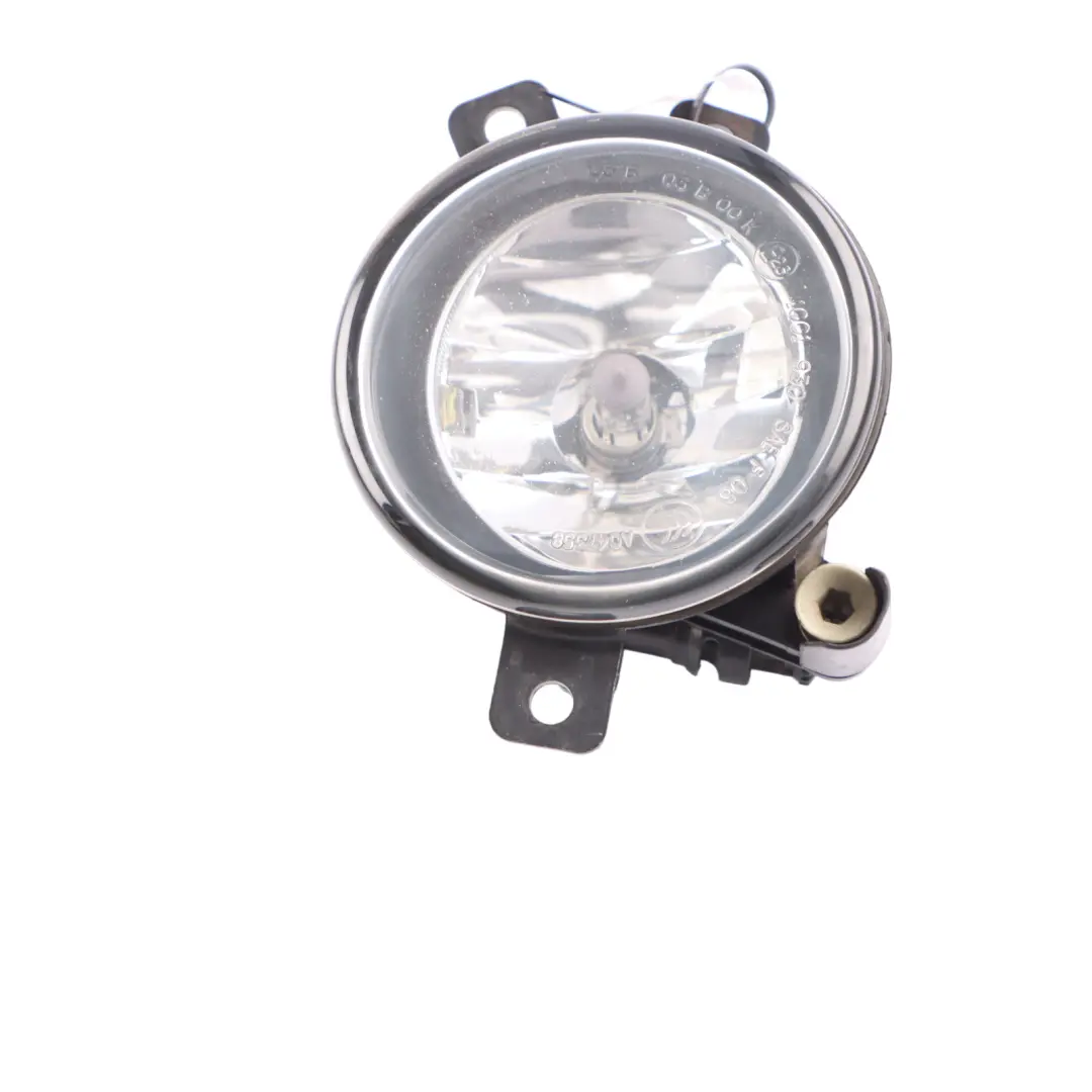 Front Bumper Fog Light Lamp Right O/S to BMW E84 with Part number 2990020 BMW E84 Front Bumper Fog Light Lamp Right O/S - SKU 2990020 - Part number 2990020