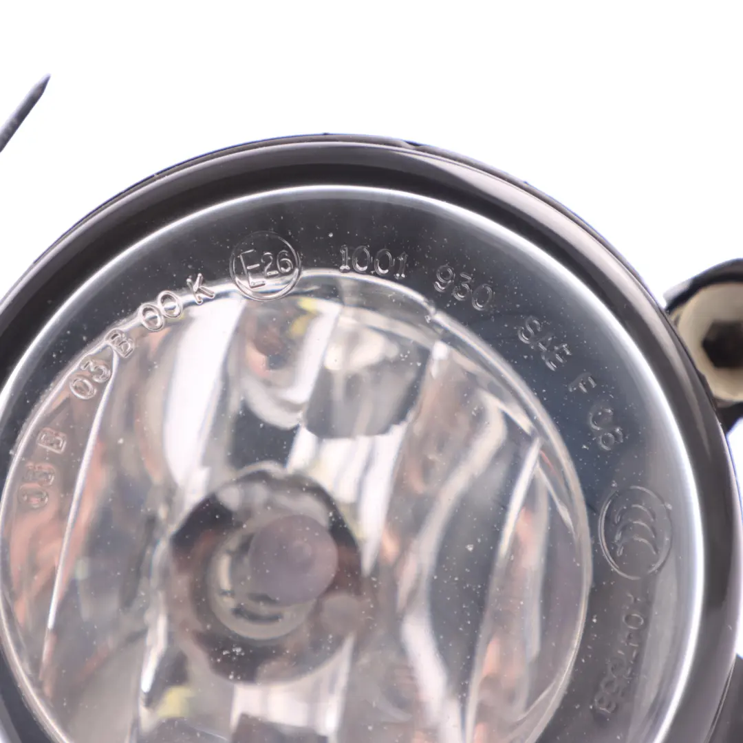 Front Bumper Fog Light Lamp Right O/S to BMW E84 with Part number 2990020 BMW E84 Front Bumper Fog Light Lamp Right O/S - SKU 2990020 - Part number 2990020