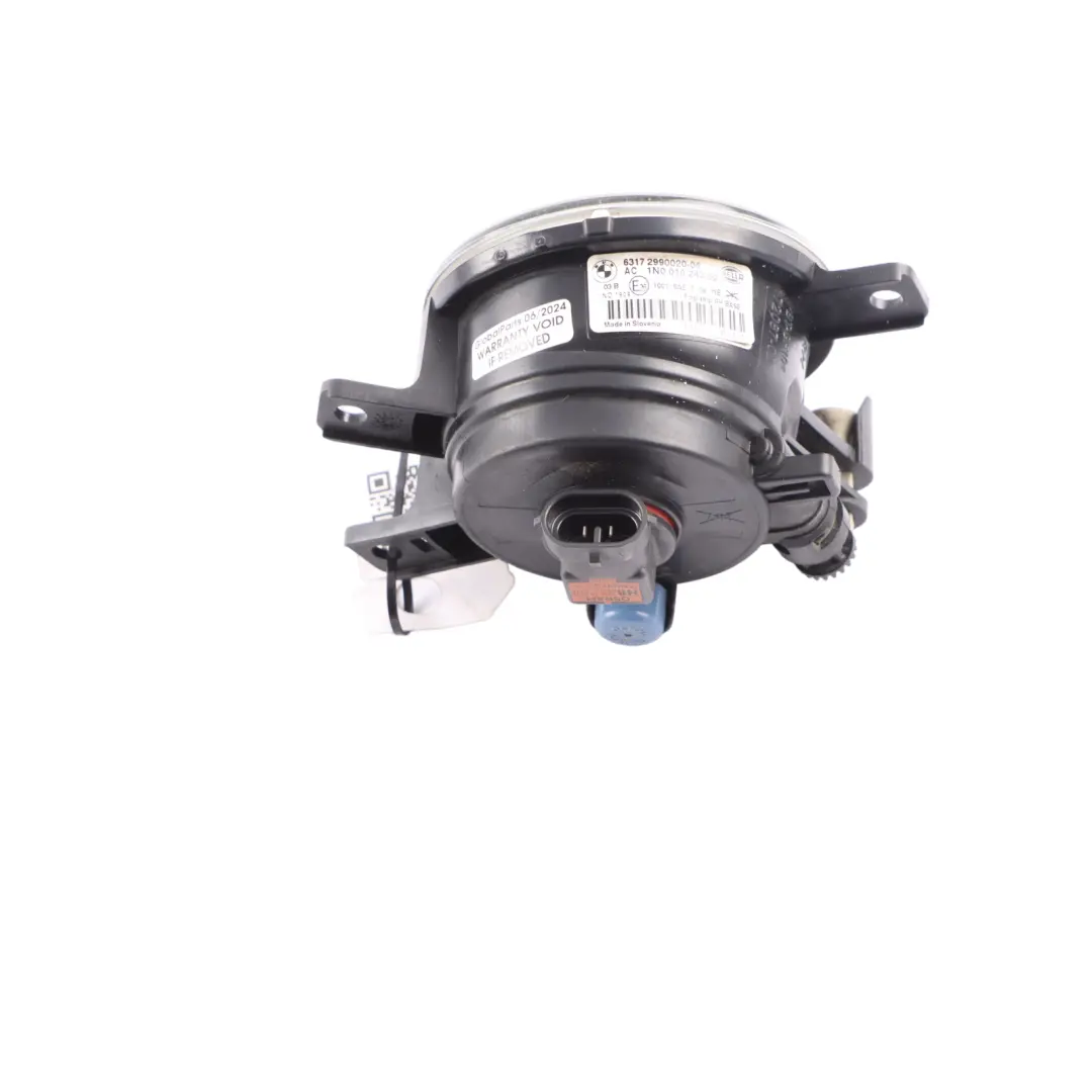 Front Stoßstange Nebel Schein Werfer Rechts für BMW E84 mit Teilenummer 2990020 BMW E84 Front Stoßstange Nebel Schein Werfer Rechts - SKU 2990020 - Teilenummer 2990020