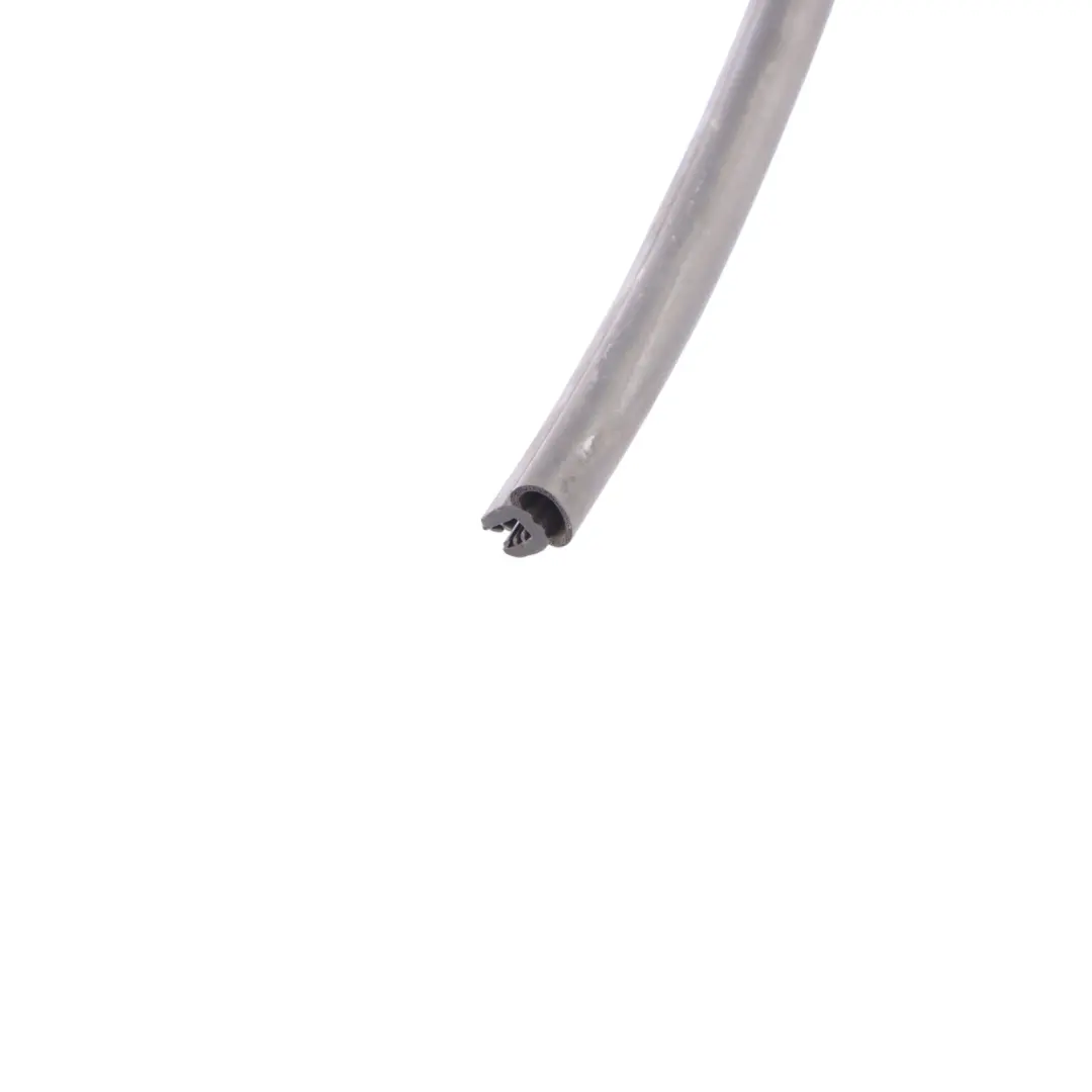 Motore anteriore cofano cappuccio guarnizione tenuta gomma per BMW X1 E84 con numero di parte 2990363 BMW X1 E84 Motore anteriore cofano cappuccio guarnizione tenuta gomma - SKU 2990363 - Numero di parte 2990363