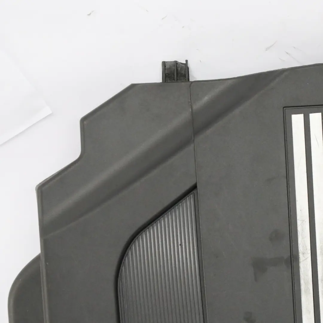 Couvercle de Moteur BMW E46 E60 E90 Garniture Acoustique pour à propos du numéro de pièce 4731149 Couvercle de Moteur BMW E46 E60 E90 Garniture Acoustique - SKU 4731149 - Numéro de pièce 4731149