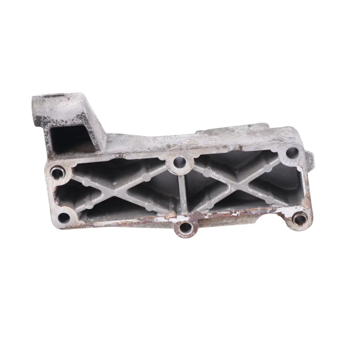 Iveco Daily II Support de Suspension Moteur Support Droit - SKU 504050580 - Numéro de pièce 504050580