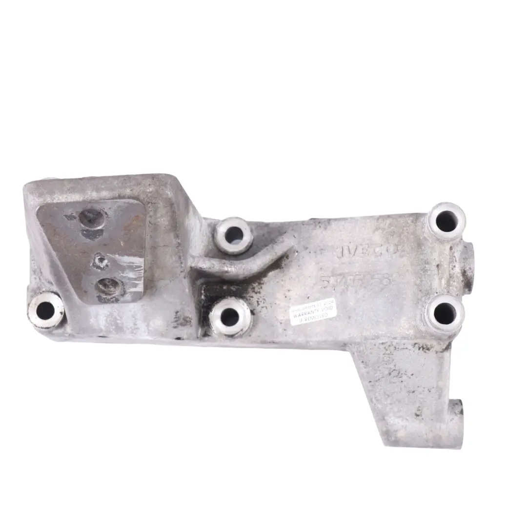 Supporto staffa motore per Iveco Daily II Fiat Ducato 2.3 Diesel con numero di parte 504050582 Iveco Daily II Fiat Ducato 2.3 Diesel Supporto staffa motore - SKU 504050582 - Numero di parte 504050582