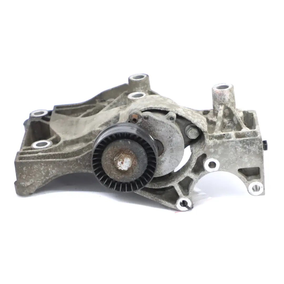 Support d'Alternateur pour Opel Insignia A 2.0 CDTI Diesel à propos du numéro de pièce 55562863 Opel Insignia A 2.0 CDTI Diesel Support d'Alternateur - SKU 55562863 - Numéro de pièce 55562863