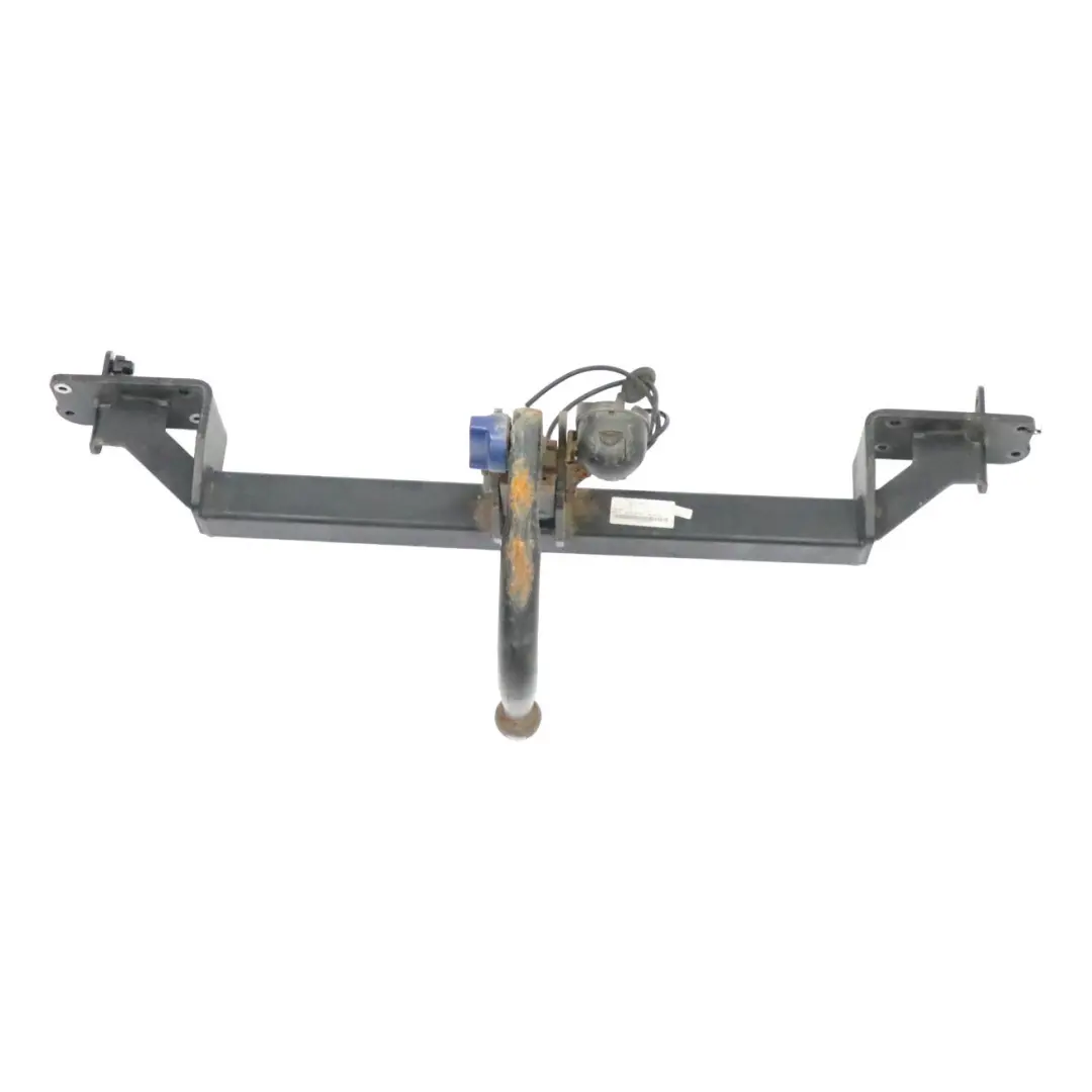 Abschleppstange Anhängekupplung Heckabschleppstange für Mercedes C117 mit Teilenummer 55R-0110779 Mercedes C117 Abschleppstange Anhängekupplung Heckabschleppstange - SKU 55r-0110779 - Teilenummer 55R-0110779