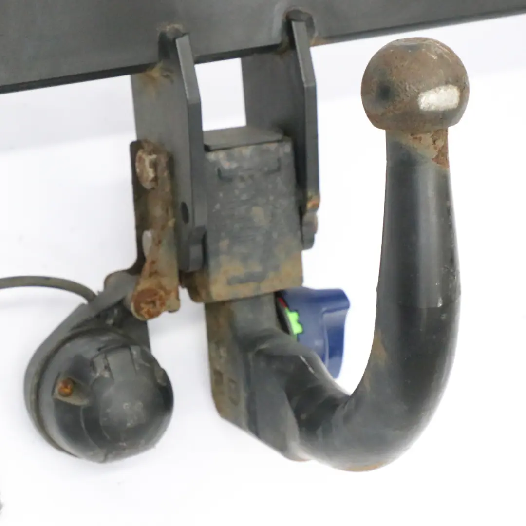  Barra de remolque Mercedes C117 Enganche de remolque Mecanismo - SKU 55r-0110779 - Número de pieza 55R-0110779