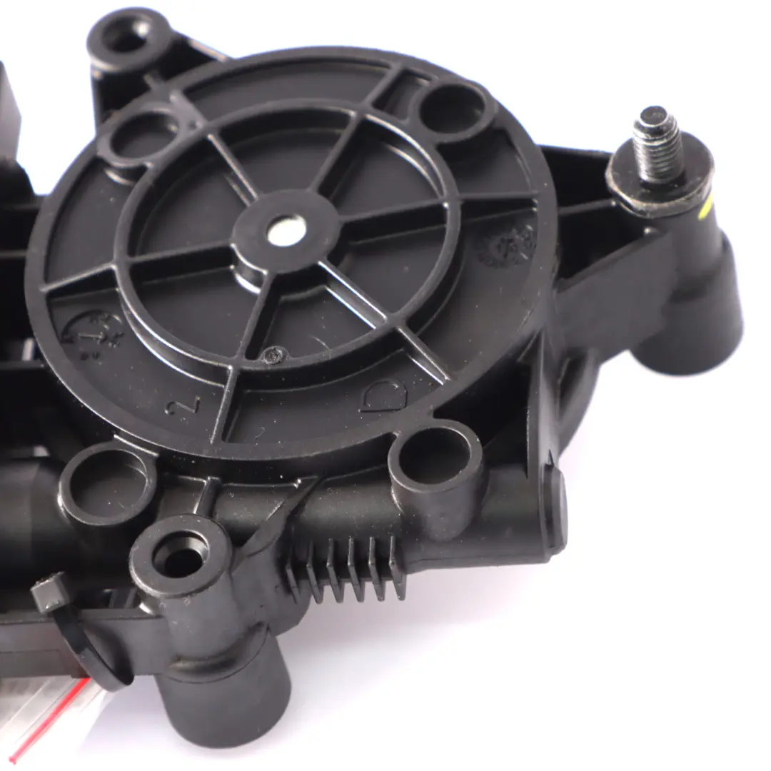 Motore alzacristalli BMW F45 Regolatore motore azionamento per con numero di parte 5YY0625 Motore alzacristalli BMW F45 Regolatore motore azionamento - SKU 5YY0625 - Numero di parte 5YY0625