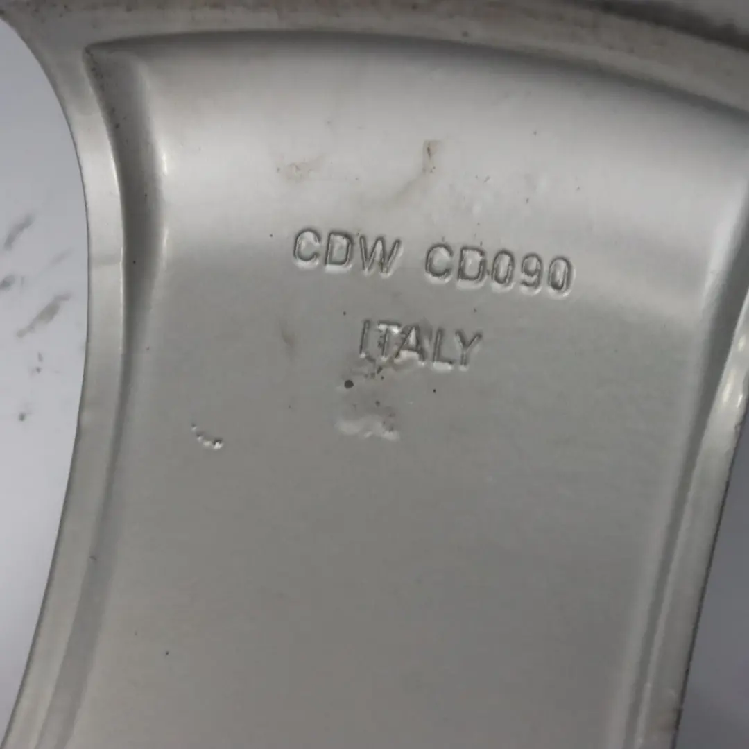 Alloy Rim 18" Star Spoke 189 8,5J ET:37 to BMW E90 E91 E92 E93 Rear Wheel with Part number 6768859 BMW E90 E91 E92 E93 Rear Wheel Alloy Rim 18" Star Spoke 189 8,5J ET:37 - SKU 6768859-6 - Part number 6768859