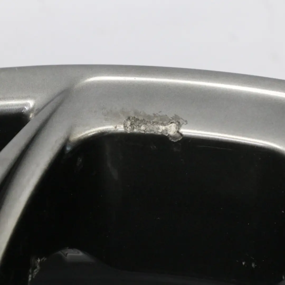 Cerchio lega posteriore grigio ferrico 21" doppie razze 11,5J per BMW X5 E70 con numero di parte 6772253 BMW X5 E70 Cerchio lega posteriore grigio ferrico 21" doppie razze 11,5J - SKU 6772253-1 - Numero di parte 6772253