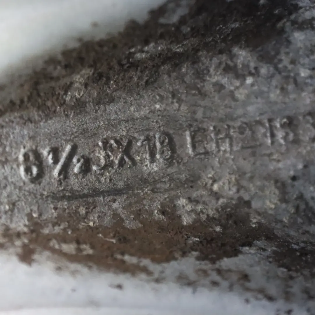 Llanta De aleacion traseraBMW E90 E91 18" 8,5J ET:37 Ellipsoid Styling 162 para con número de pieza 6775602 Llanta De aleacion traseraBMW E90 E91 18" 8,5J ET:37 Ellipsoid Styling 162 - SKU 6775602-1 - Número de pieza 6775602