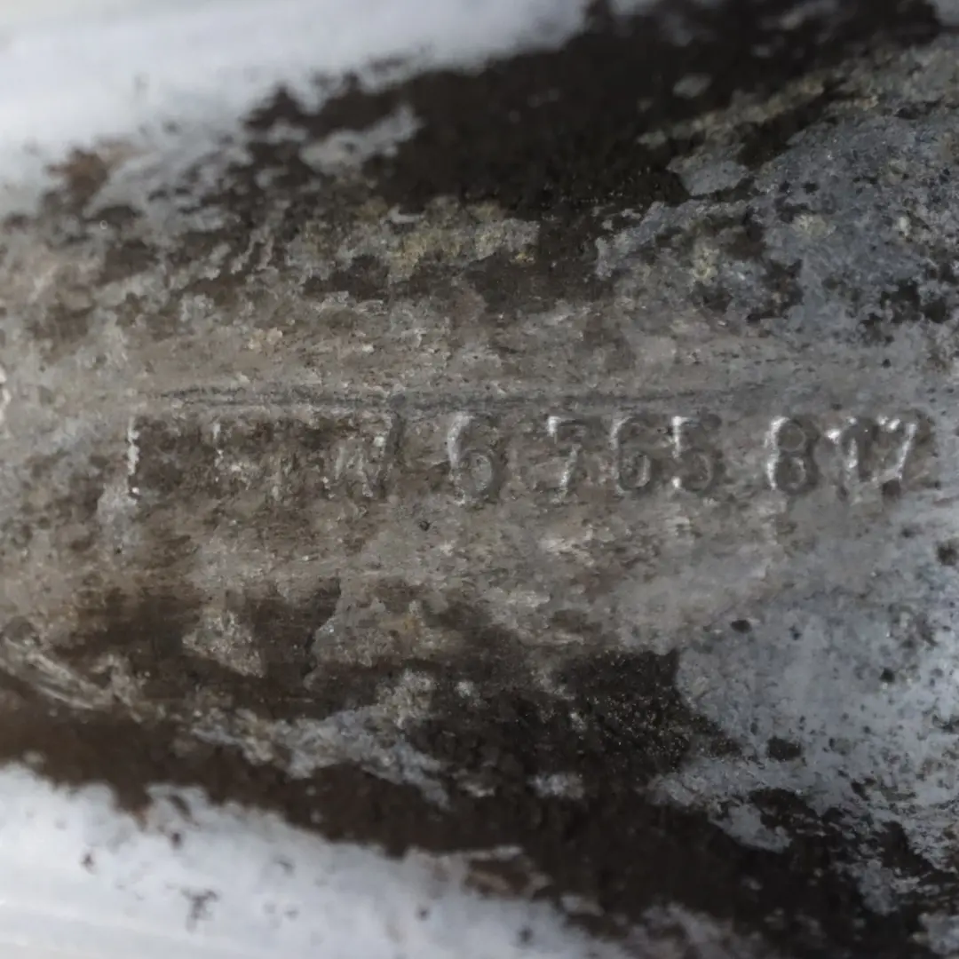 Roue arrière Jante alliage 18" 8,5J ET:37 Ellipsoid Styling 162 pour BMW E90 E91 à propos du numéro de pièce 6775602 BMW E90 E91 Roue arrière Jante alliage 18" 8,5J ET:37 Ellipsoid Styling 162 - SKU 6775602-1 - Numéro de pièce 6775602